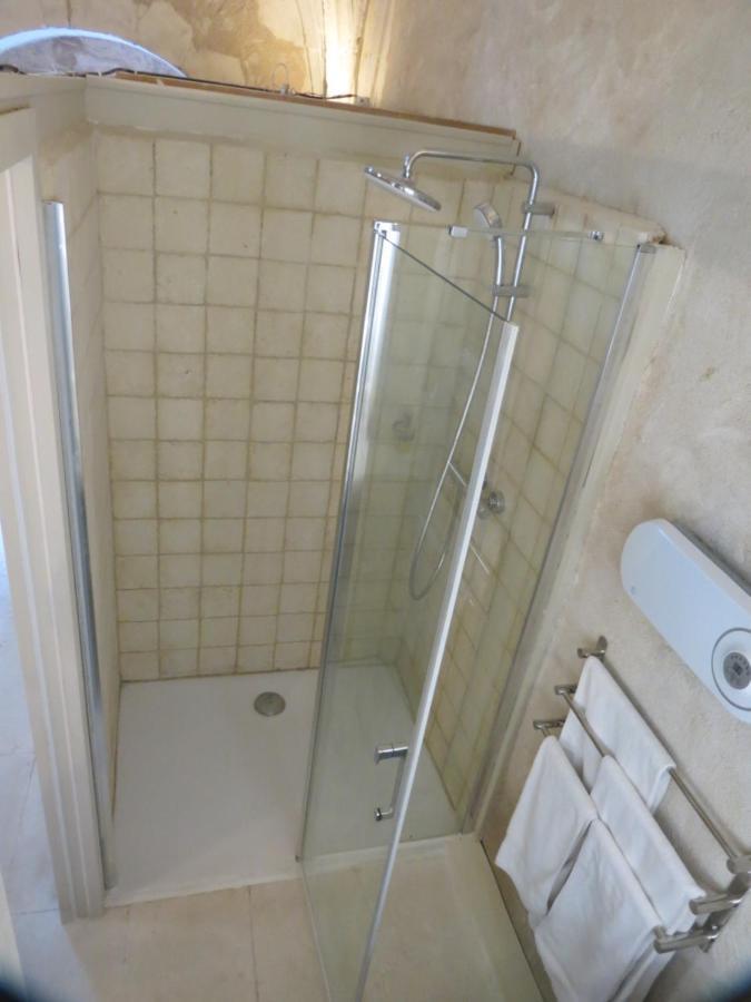 Le Chatelet Thilouze Екстериор снимка